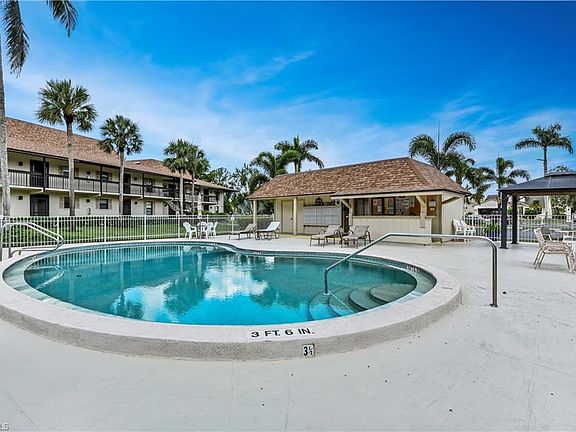 4th image of 25402 Golf Lake Cir APT 212