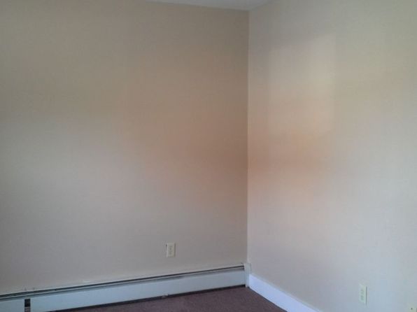109 N 3rd St #1