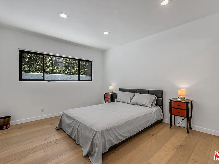 1287 Casiano Rd — Photo 13