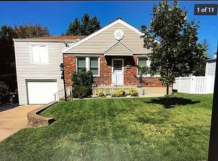 2531 Rosegarden Dr, Saint Louis, MO 63125