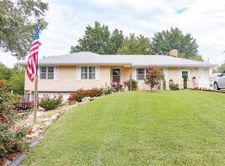 204 W 16th St, Holden, MO 64040