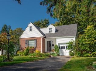 23 Brandt Rd, Stamford, CT 06905