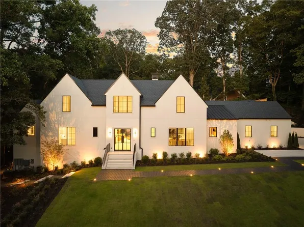 1020 Foxcroft Rd NW, Atlanta, GA 30327