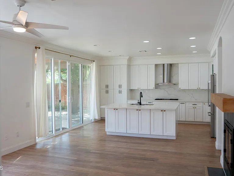 4707 Calle Cancun — Photo 9