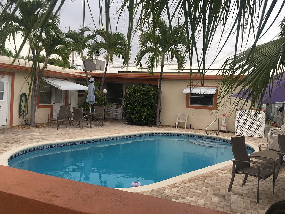 2nd image of 1615 4th Street