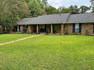 306 S Tanglewood Dr, Minden, LA 71055