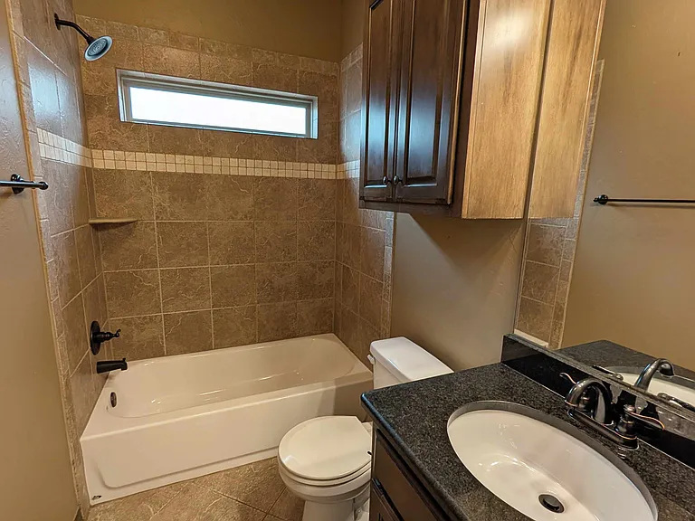 6405 Bent Wood Dr — Photo 18