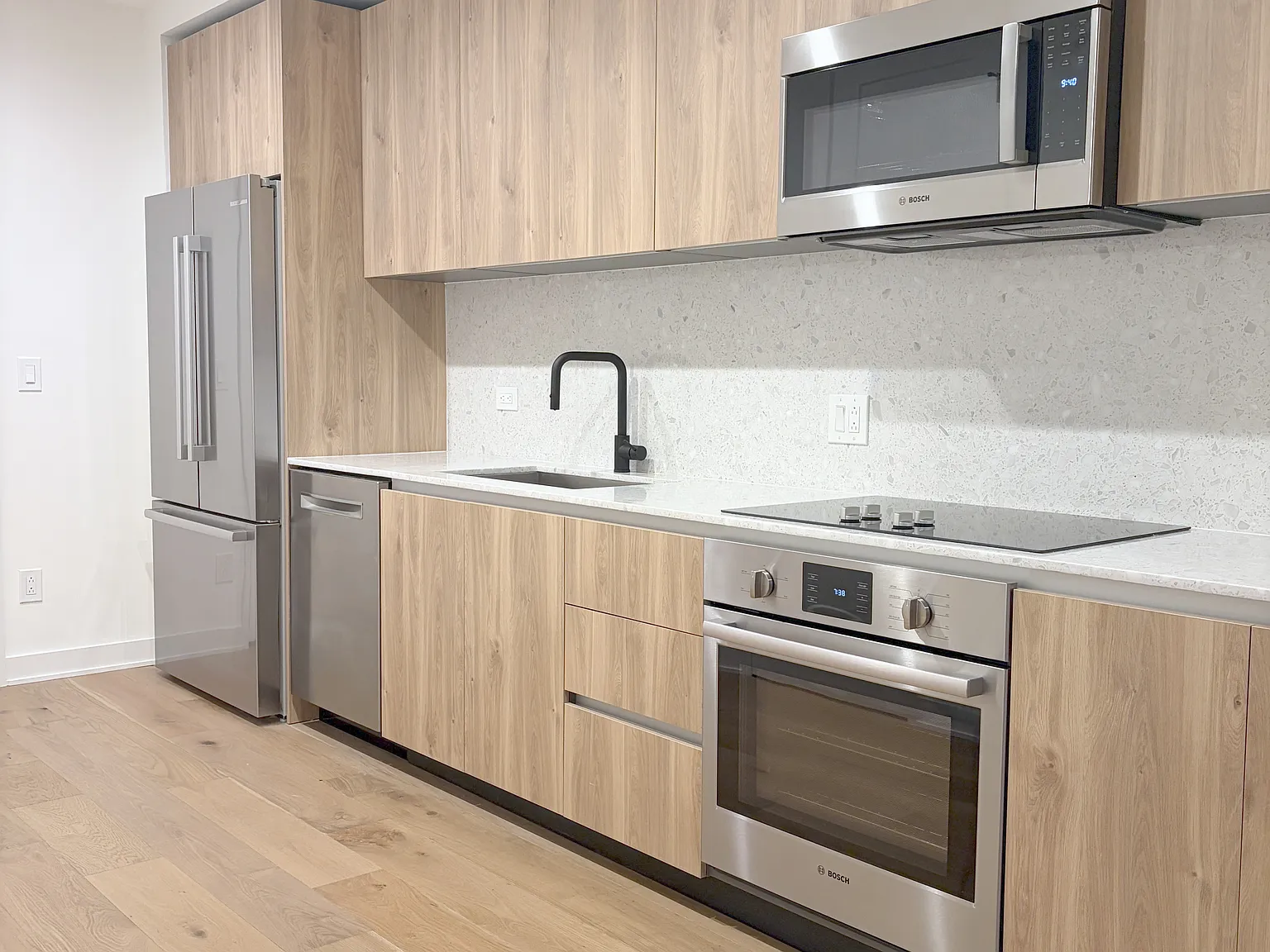 1 bed, 667 sqft, $2,750 — Photo 2