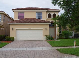 3759 NE 15th St, Homestead, FL 33033