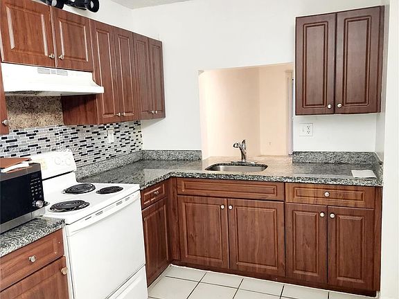 5th image of 9000 NW 28th Dr APT 1108