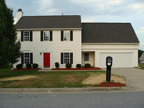 1st image of 10 Brentlen Way
