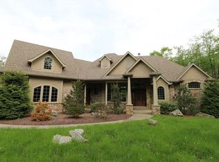 2341 Southridge Dr, Somerset, PA 15501