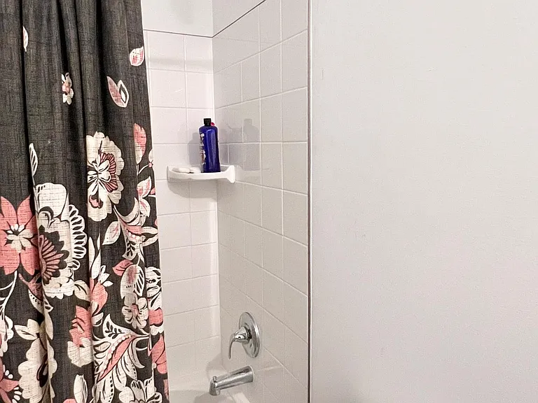 357 Andrew Ct — Photo 40