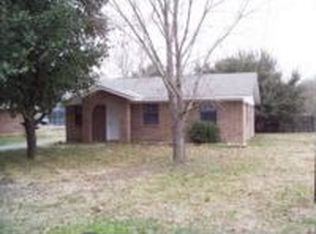 1404 Westpark Cirlce, Cameron, TX 76520