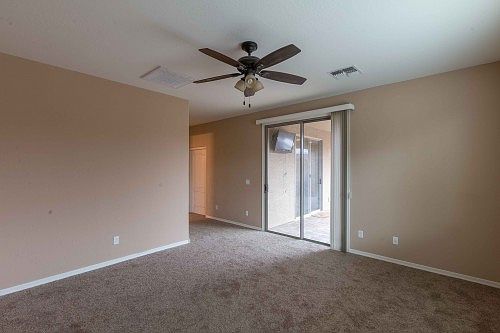 3rd image of 1343 W Paisley Dr