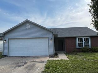 5159 Milhouse Rd, Indianapolis, IN 46221