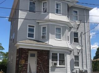 34 Division St, Fall River, MA 02721