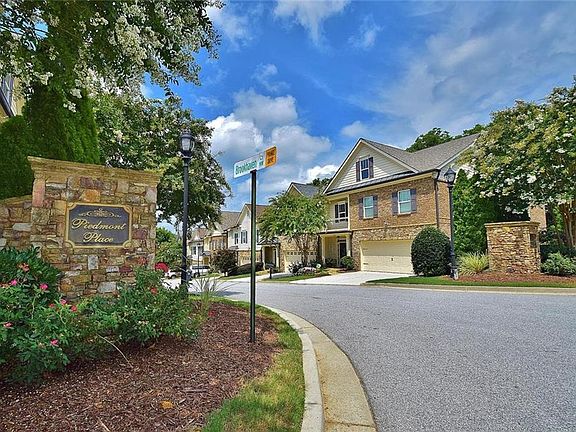 4th image of 409 Brookhaven Ct #409