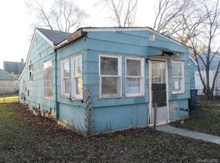 802 Bradfield St, Bay City, MI
