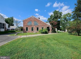 106 W Knowlton Rd, Media, PA 19063