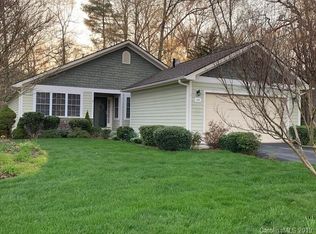 105 Fairway View Dr, Etowah, NC 28729