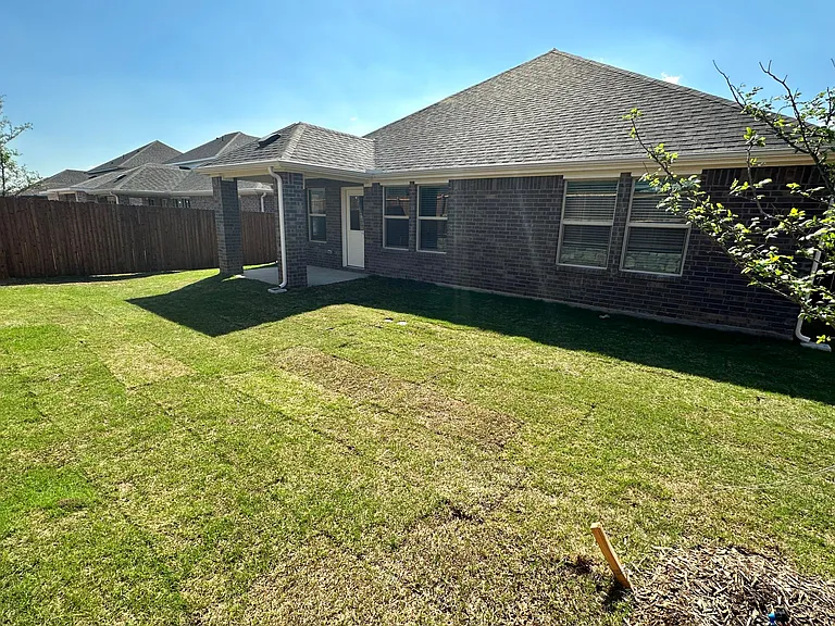 1606 Crystal Valley Way — Photo 19