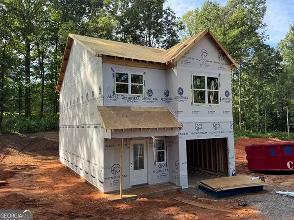 282 Montego Bay Trl, Clarkesville, GA 30523