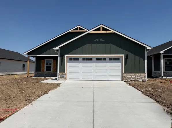 9506 E Hurst St, Wichita, KS 67210