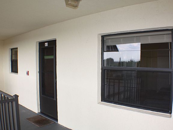 2nd image of 4570 Ocean Beach Blvd #230