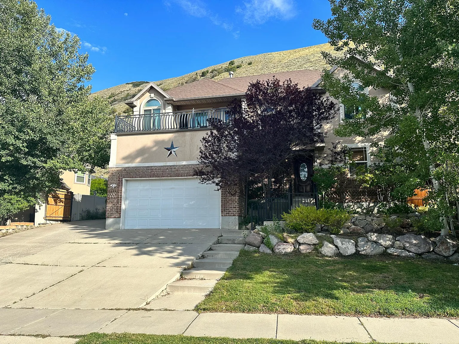 S Steep Mountain Dr, Draper — Photo 1