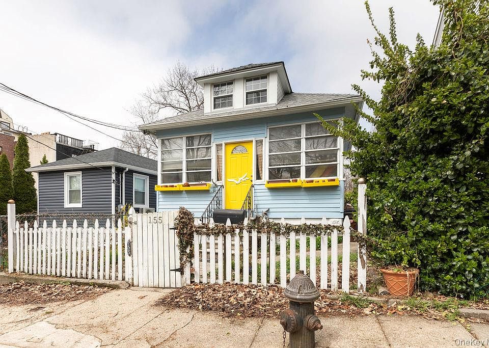 1st image of 155 Hawkins Street