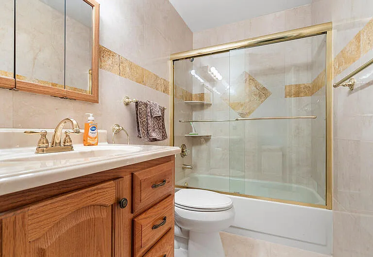 3409 SE 8th St #6 — Photo 28