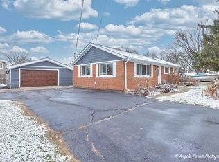 35076 N Edgewater Ln, Ingleside, IL