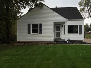 686 Prentiss Ave, Akron, OH 44306