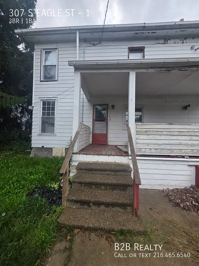 50% off on your first Month's rent for Charming 3-Bedroom Property in Prime Location — Photo 4