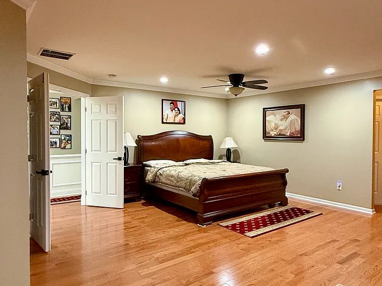 69 Renfield Dr — Photo 15