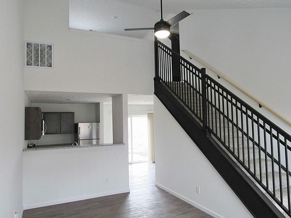 4th image of 3555 Sirocco Way #100