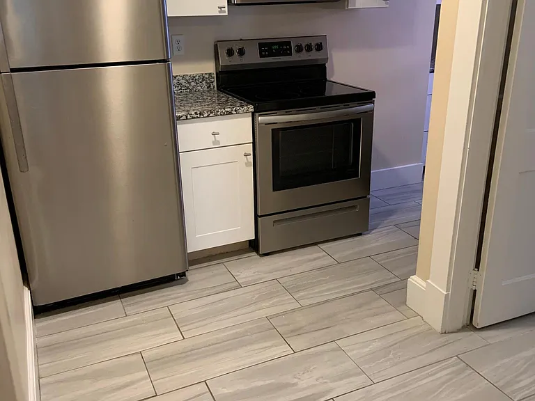 21 Dow St #3 — Photo 8