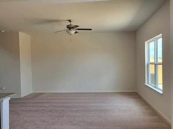 4th image of 469 Amberwood Park Dr