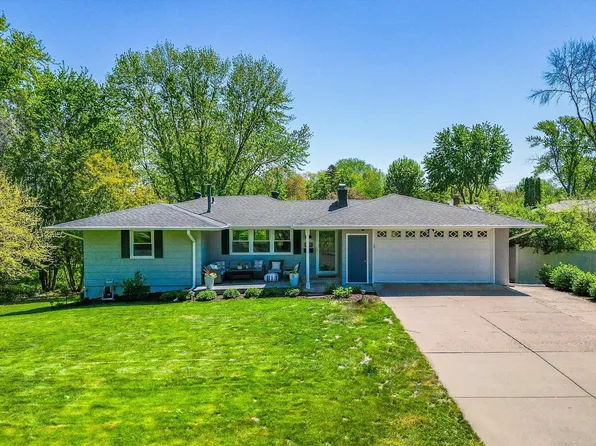 11019 Xerxes Ave S, Bloomington, MN 55431