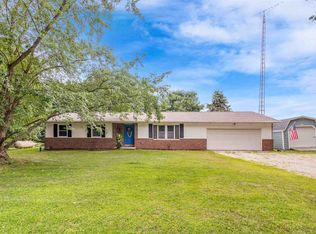 8020 N 725 E, Howe, IN 46746