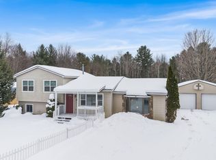 802 Olson Dr, East Jordan, MI 49727