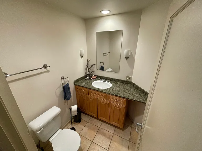 5915 S Cooper St — Photo 4