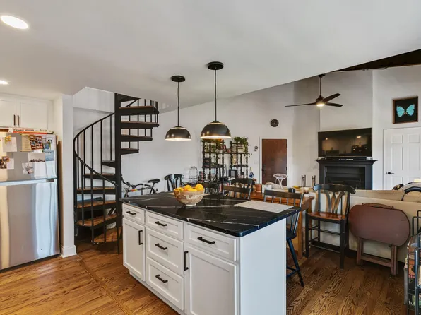 627 N 18th St APT 301, Philadelphia, PA 19130