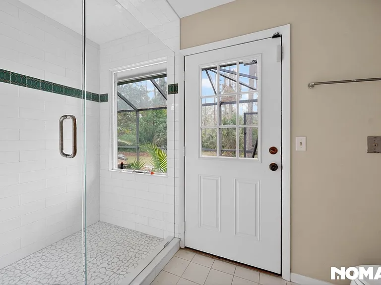 5314 Oak Bay Dr E — Photo 10