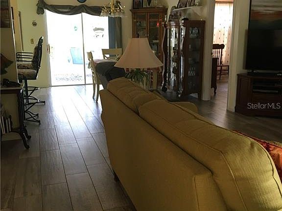 3rd image of 4338 Fox Hollow Cir