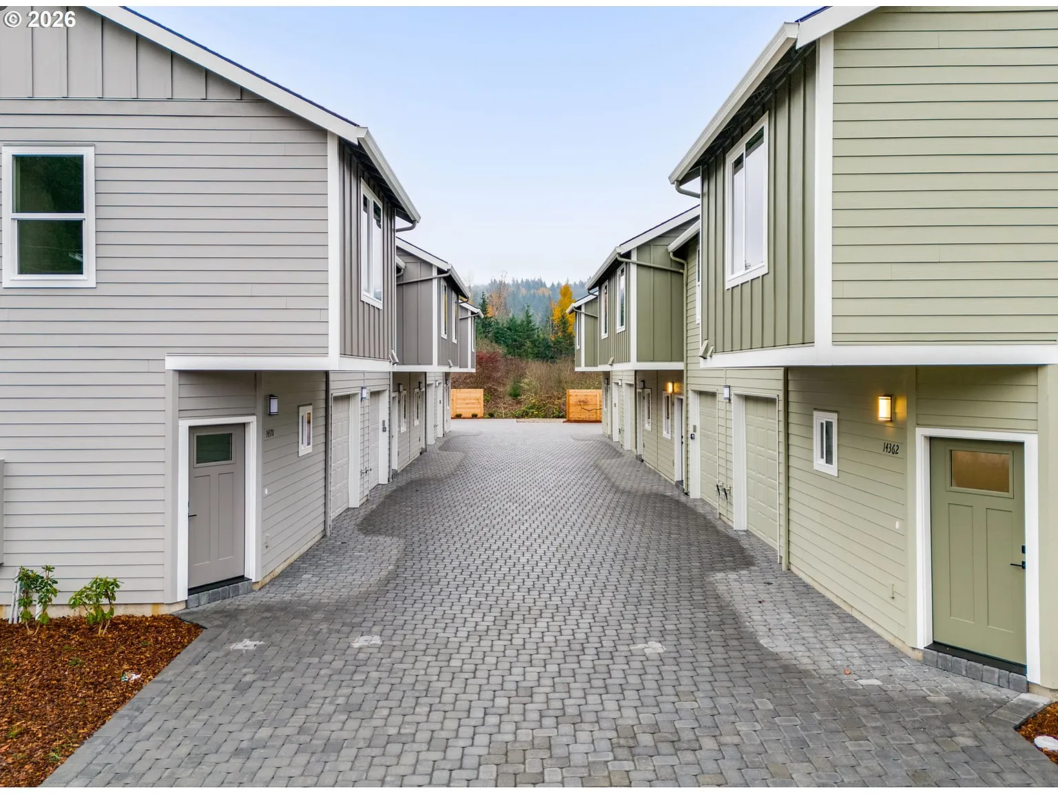 14370 SE Knight St photo 1