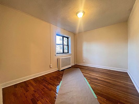 1st image of 2061 27th St #1