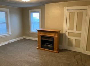 207 Boggs Ave FLOOR 3, Pittsburgh, PA 15211