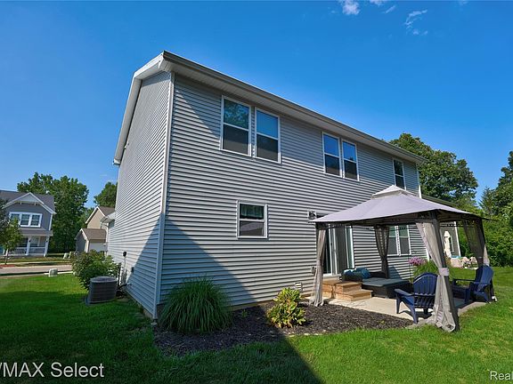 2nd image of 7342 River Rock Dr